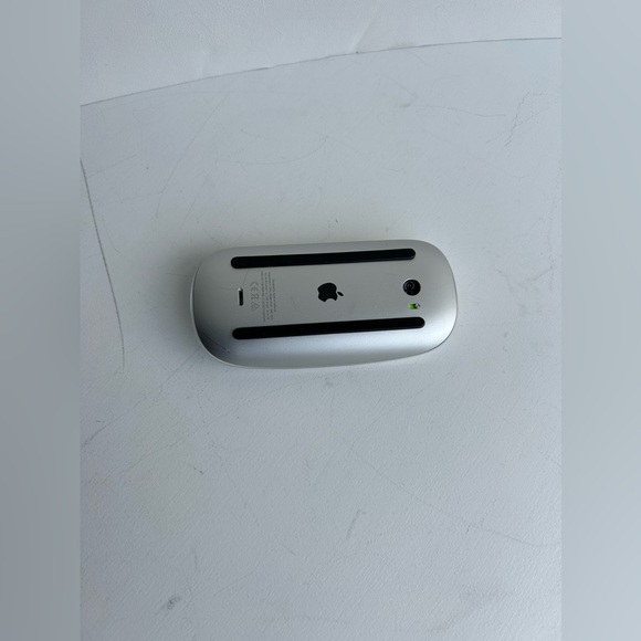 Apple Magic Mouse - Picture 3 of 9